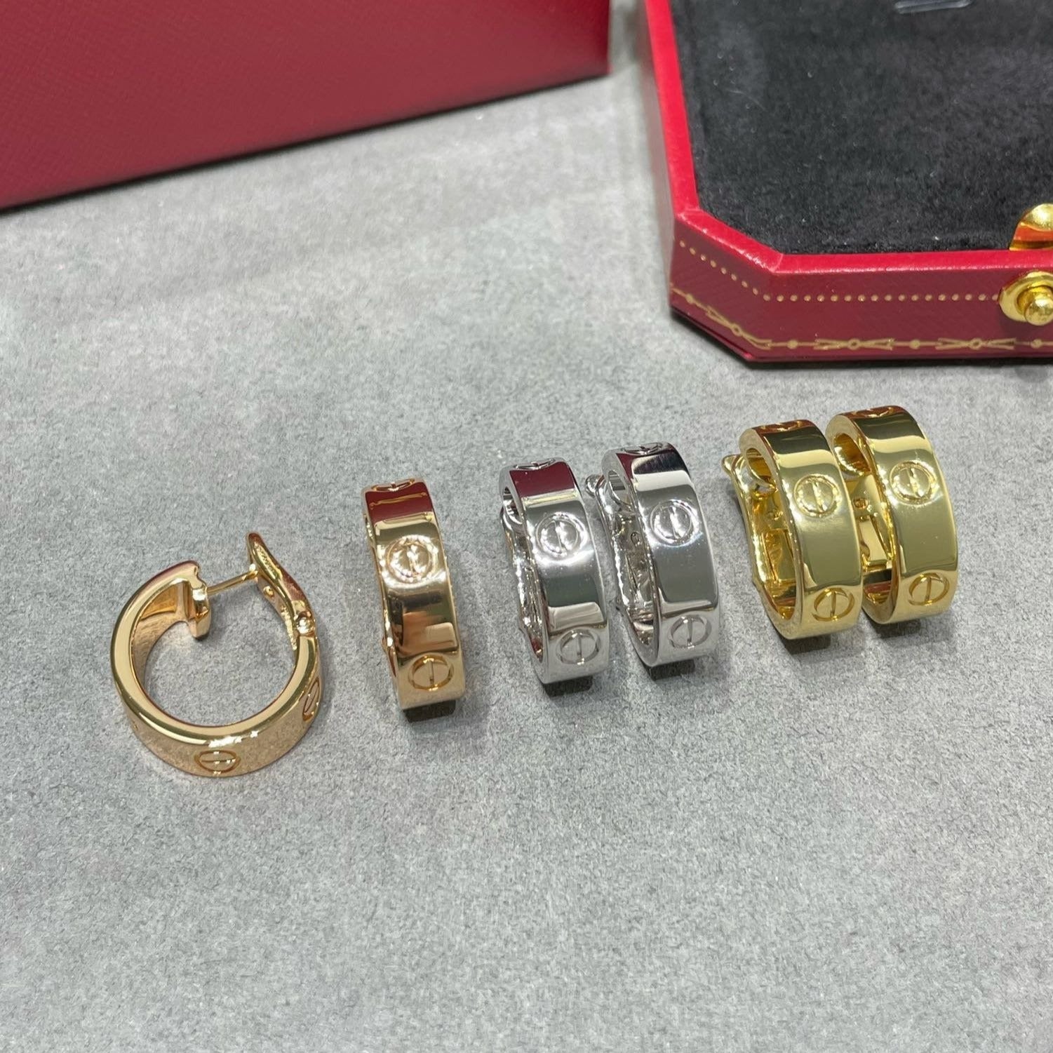 CARTIER LOVE 5.5MM EARRINGS