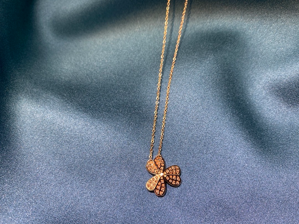 Van Cleef & Arpels  Women's New Starry Sky Necklace Jewelry