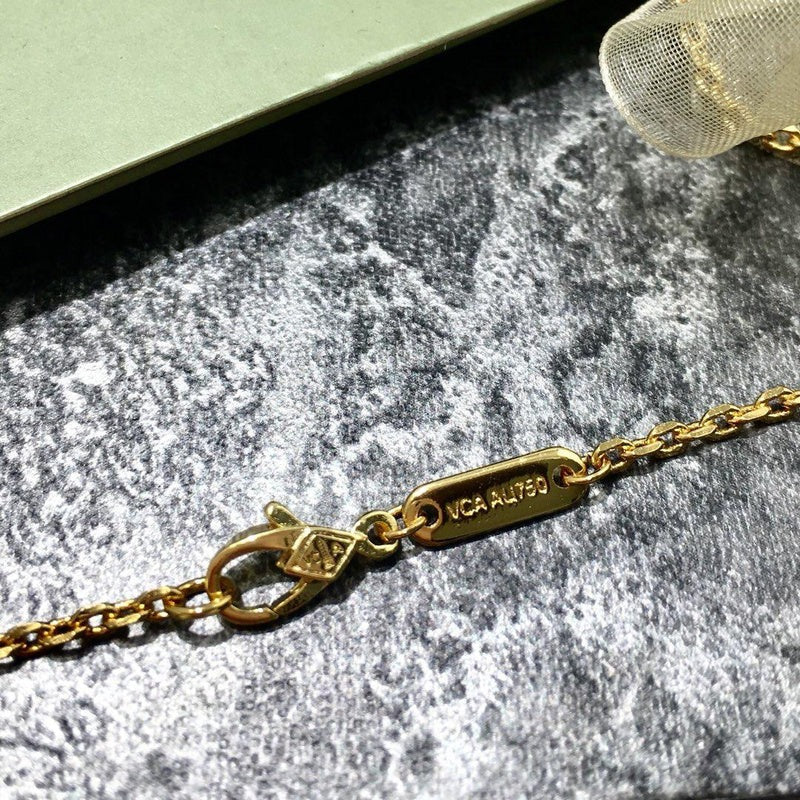 Van Cleef & Arpels necklaces 316L steel plating gold Jewelry VCA necklace two size  Jewelry