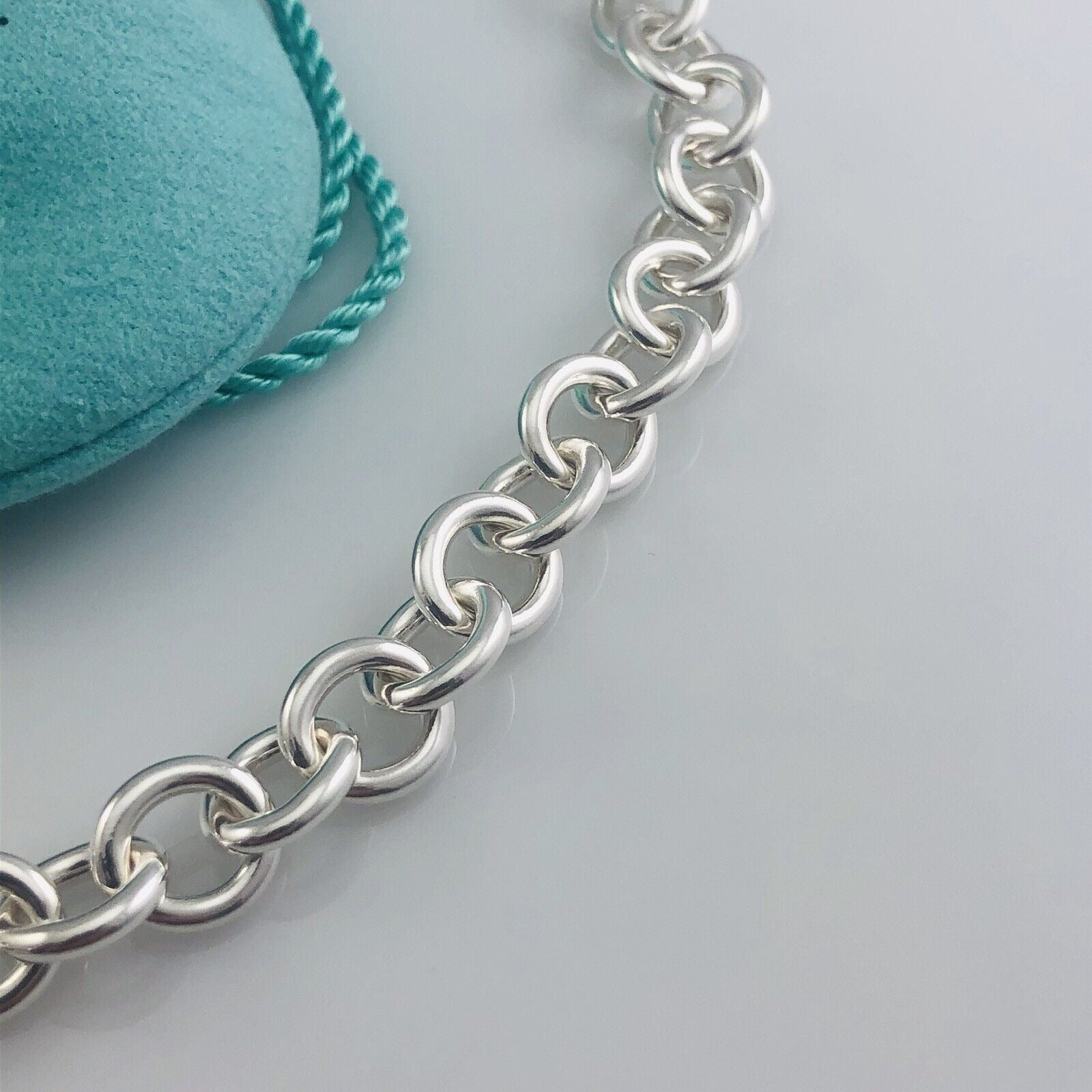 TiffanyNecklace 18" Return To Tiffany & Co Sterling Silver Mens Unisex Circle Round Tag Necklace
