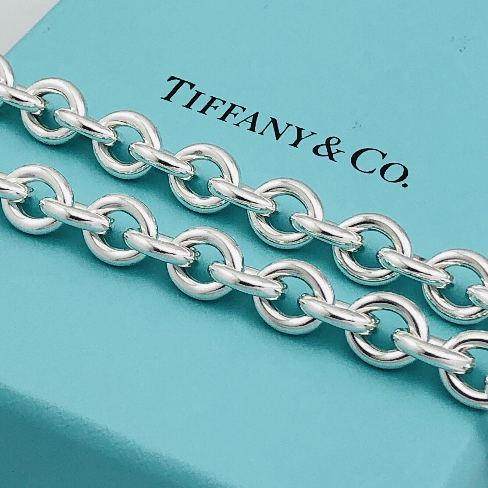 TiffanyNecklace 15.5" Return To Tiffany Oval Tag Choker Pendant Necklace in Sterling Silver