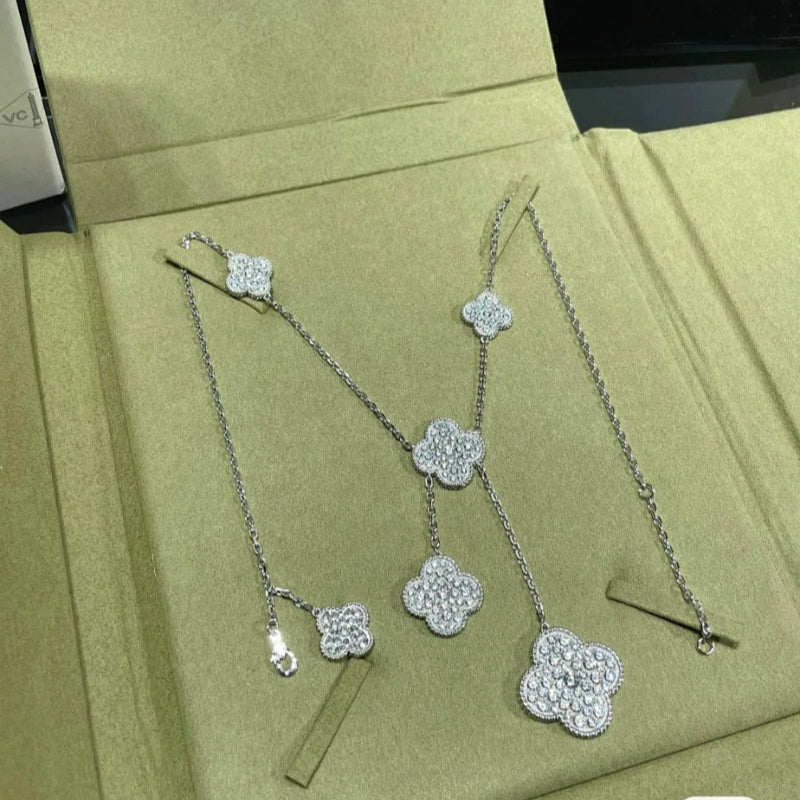 Van Cleef & Arpels  New women's full diamond six flower necklace jewelry