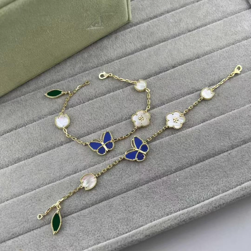 Van Cleef & Arpels Butterfly bracelet, high-end flower and green leaf necklace jewelry ring