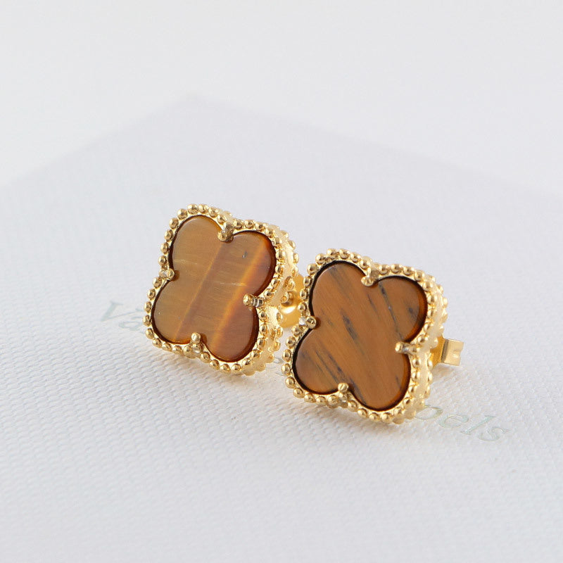 Van Cleef & Arpels  Classic Van Clee*  shell earrings   Jewelry for women