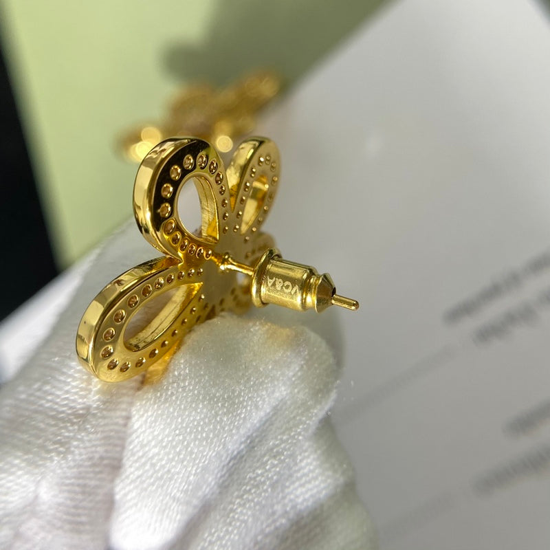 Van Cleef & Arpels Classic flower high carbon diamond full diamond earrings   Jewelry