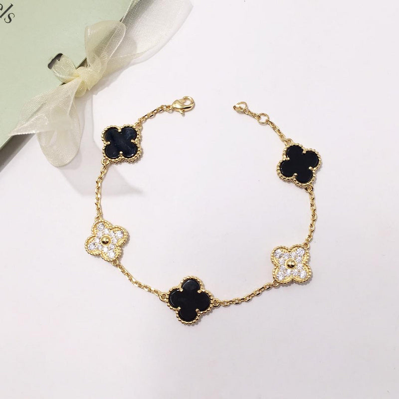 Van Cleef & Arpels  Fashion woman alloy bracelet Jewelry about 20cm extra