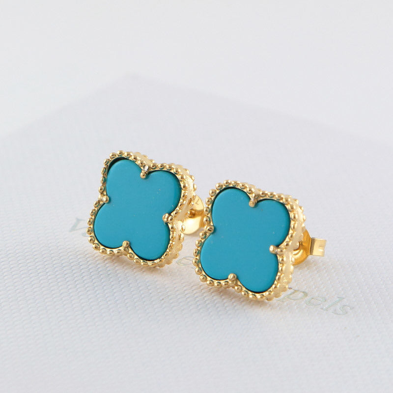 Van Cleef & Arpels  Classic Van Clee*  shell earrings   Jewelry for women