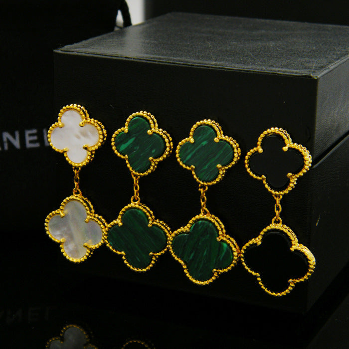 Van Cleef & Arpels Four leaf grass gilded Earrings   Jewelry