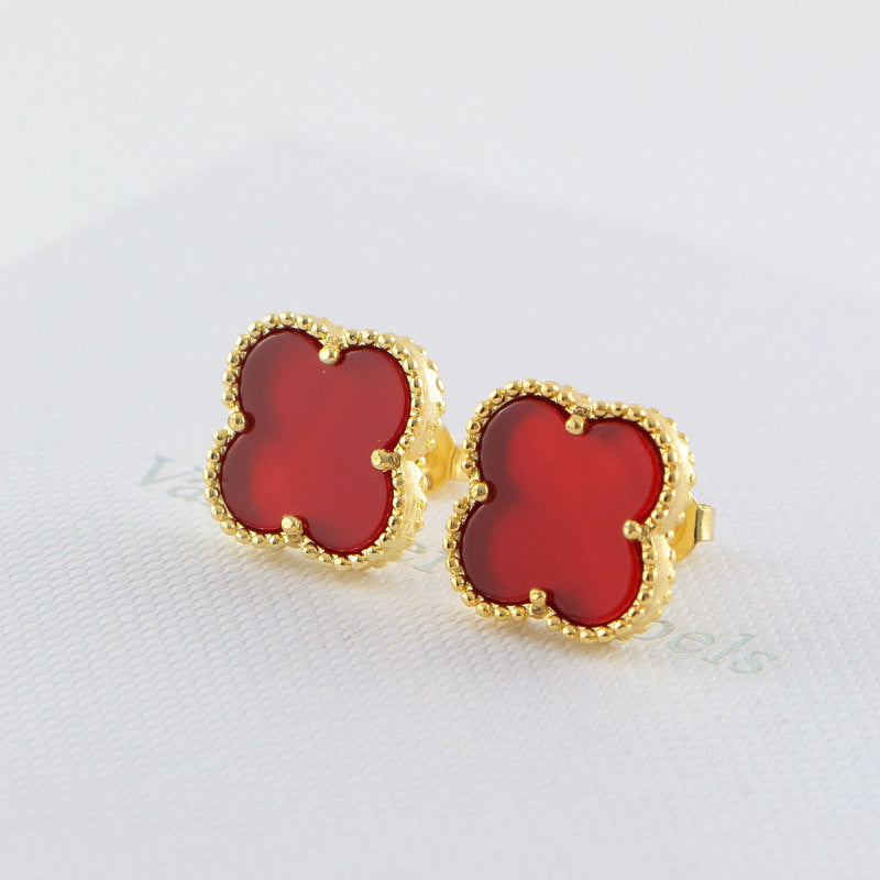 Van Cleef & Arpels  Classic Van Clee*  shell earrings   Jewelry for women