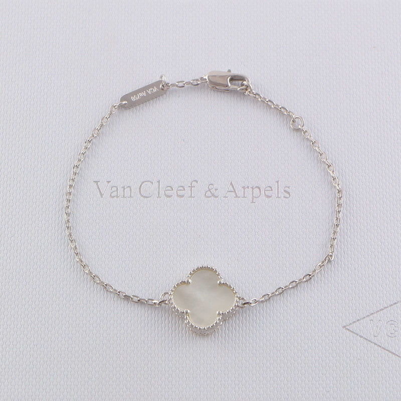 Van Cleef & Arpels Clover Bracelet single flower steel braceletabout 17cm+4cm extra   Jewelry