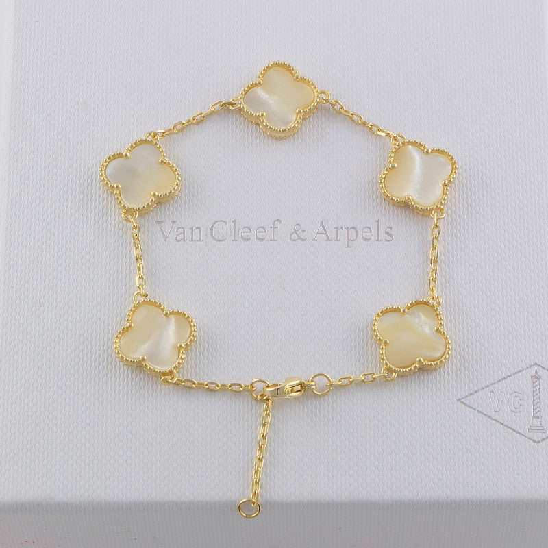 Van Cleef & Arpels  five flowers gold plated Bracelet jewelry about 19.5CM