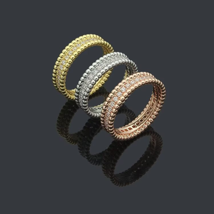 Van Cleef & Arpels    Classic diamond ring jewelry