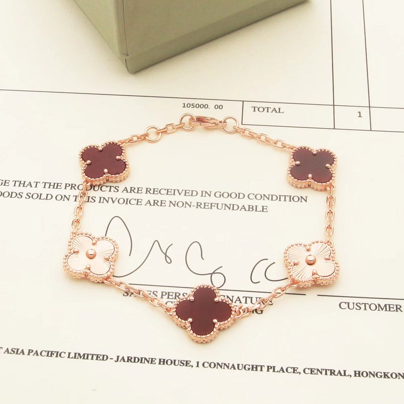 Van Cleef & Arpels Fashion new braceletabout 17cm+4cm extra   Jewelry