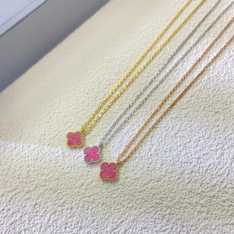Van Cleef & Arpels  New mini Rose Pink four-leaf Clover necklace jewelry