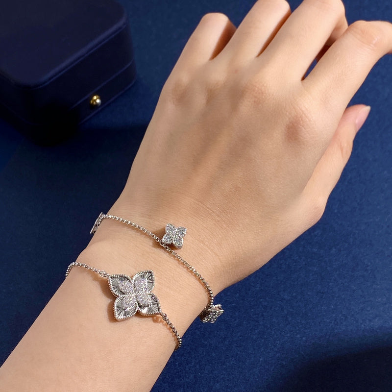 Van Cleef & Arpels Bracelet plating gold Jewelry