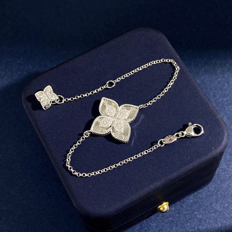 Van Cleef & Arpels Bracelet plating gold Jewelry