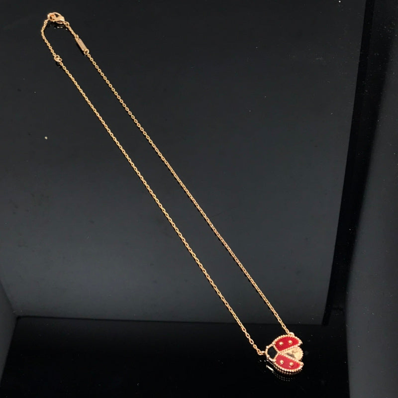 Van Cleef & Arpels  New open wings Ladybug necklace jewelry