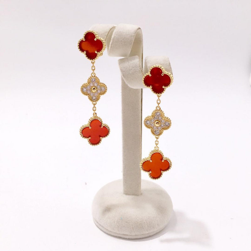 Van Cleef & Arpels Four leaf grass gilded Earrings   Jewelry