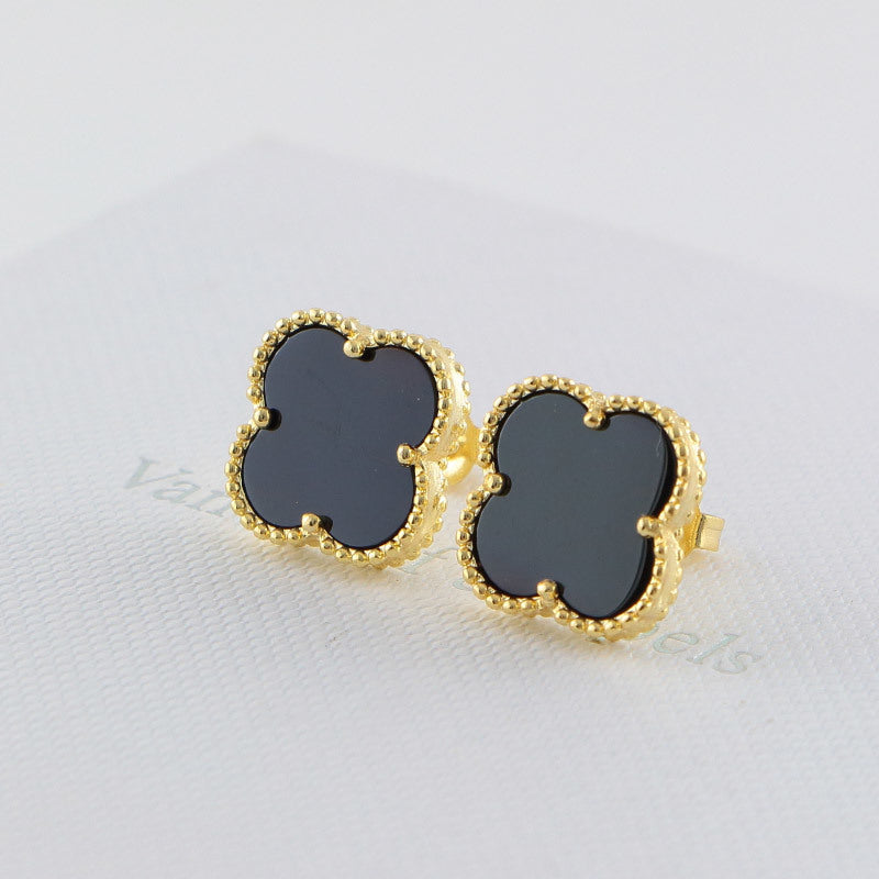 Van Cleef & Arpels  Classic Van Clee*  shell earrings   Jewelry for women