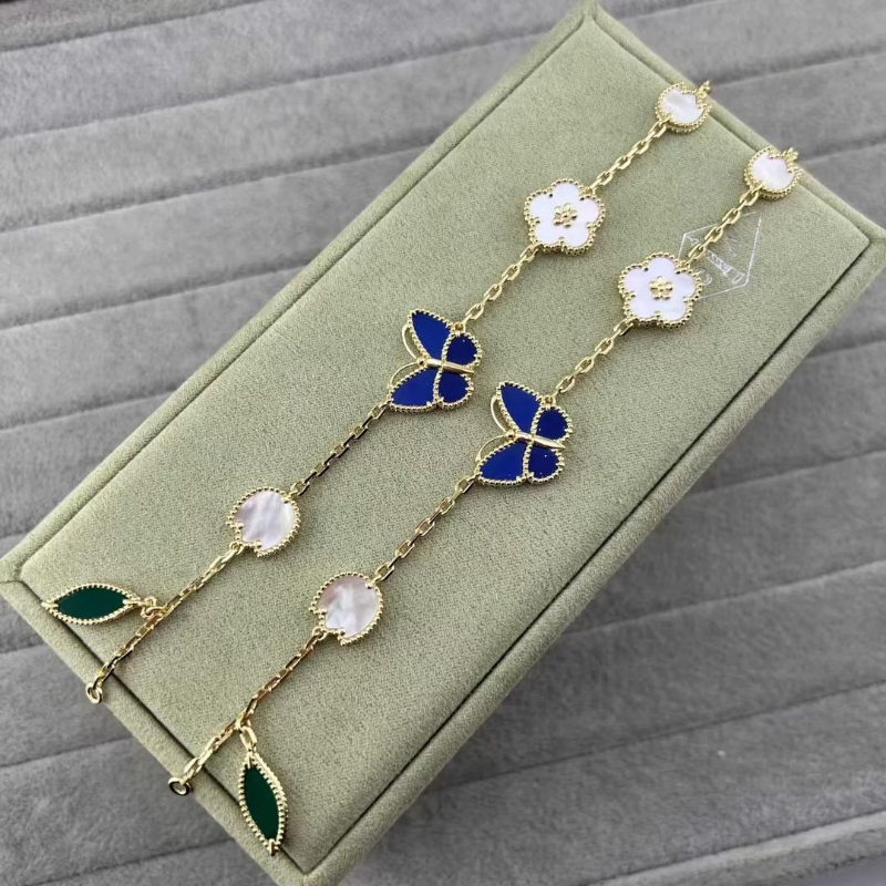 Van Cleef & Arpels Butterfly bracelet, high-end flower and green leaf necklace jewelry ring